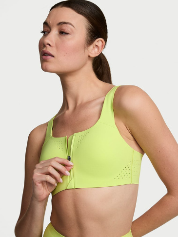 Featherweight Max™ Front-Close Sports Bra